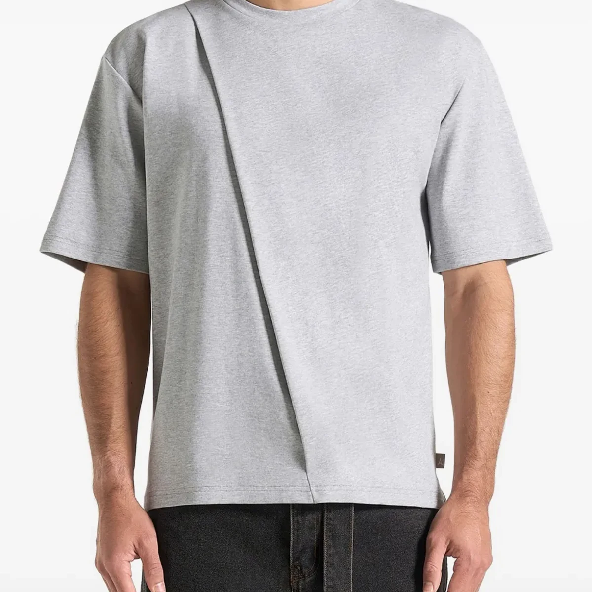 Фото товара: Универсальная футболка Classic